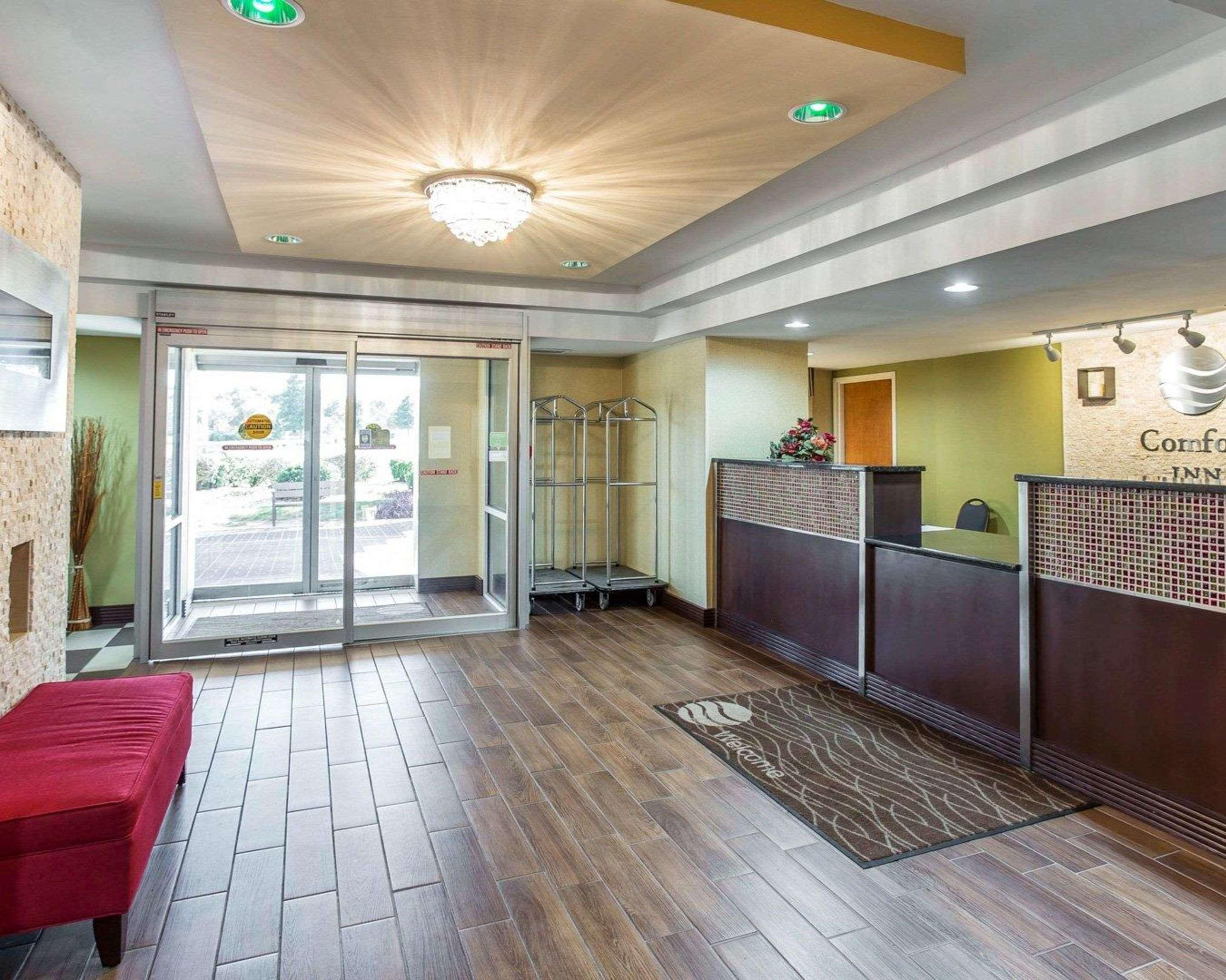 Comfort Inn Conyers Exterior foto
